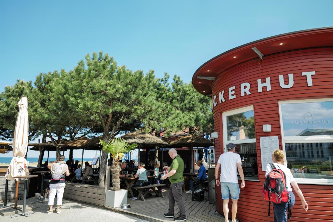 Ferienwohnungen Meerfarbig Zingst - Haustierfrei -Terrasse Mit Strandkorb Oder Balkon - E-Ladesaeule - Parkplatz - Wlan - Fahrradschuppen - Waschtrockner - Ruhig Und Zentral - Nichtraucher Dış mekan fotoğraf