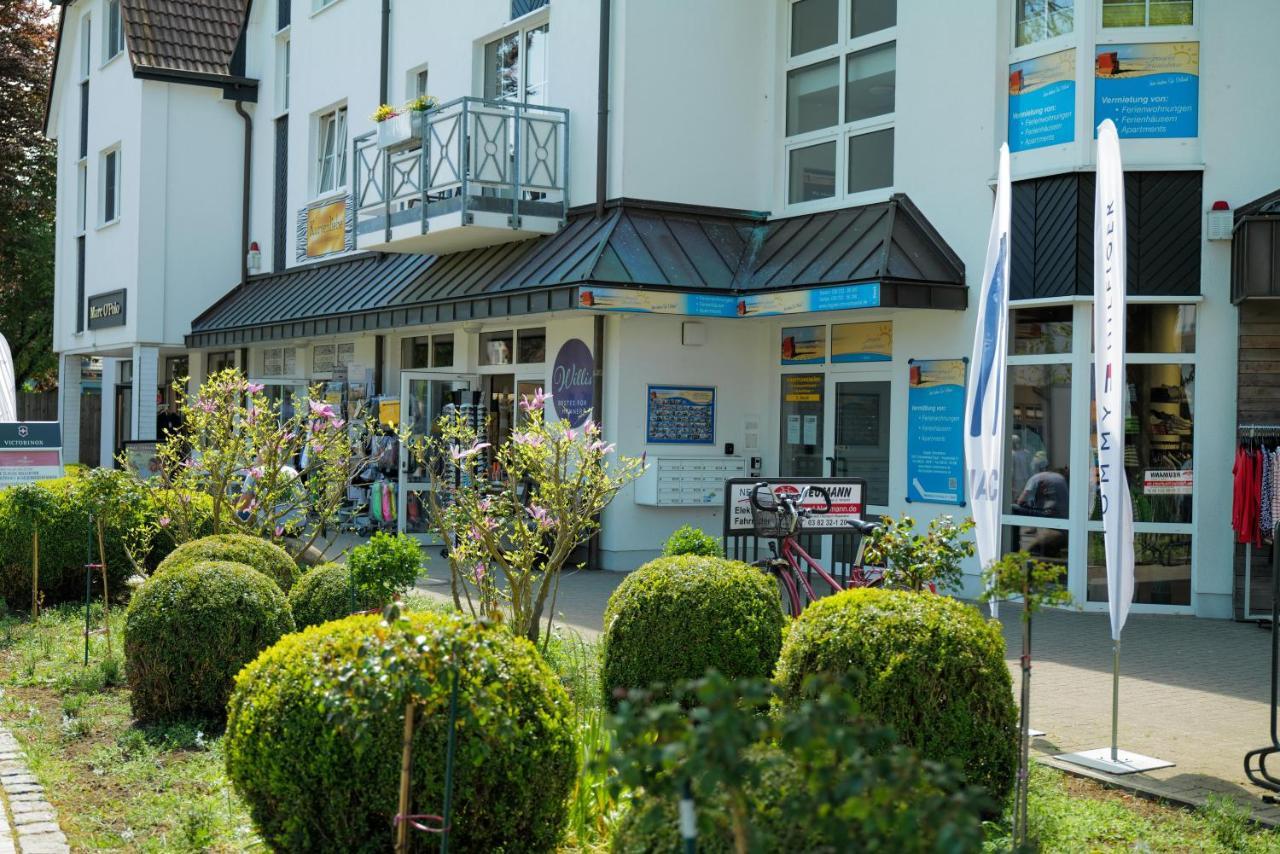 Ferienwohnungen Meerfarbig Zingst - Haustierfrei -Terrasse Mit Strandkorb Oder Balkon - E-Ladesaeule - Parkplatz - Wlan - Fahrradschuppen - Waschtrockner - Ruhig Und Zentral - Nichtraucher Dış mekan fotoğraf