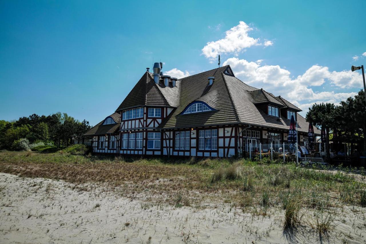 Ferienwohnungen Meerfarbig Zingst - Haustierfrei -Terrasse Mit Strandkorb Oder Balkon - E-Ladesaeule - Parkplatz - Wlan - Fahrradschuppen - Waschtrockner - Ruhig Und Zentral - Nichtraucher Dış mekan fotoğraf